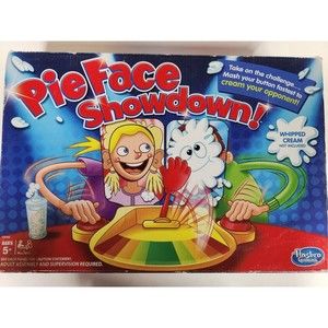 Pie Face Showdown Game Hasbro 2 Players Hilarious Family Fun Ages 5+ Complete
